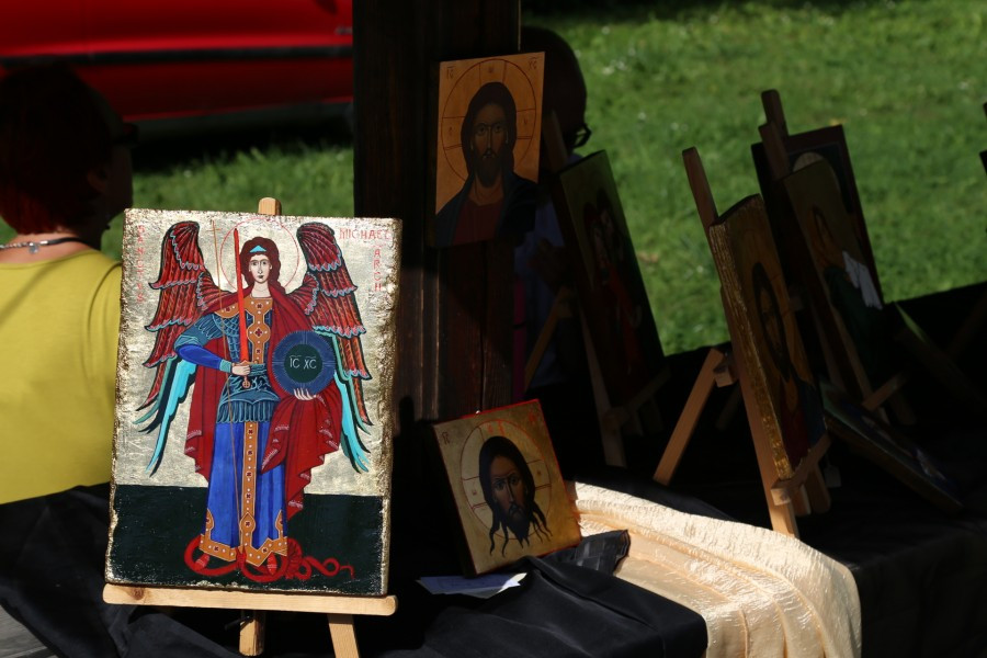 Piła motorowa plus drewno równa się rzeźba. Efektowny popis Piotra Worońca [ZDJĘCIA, WIDEO]