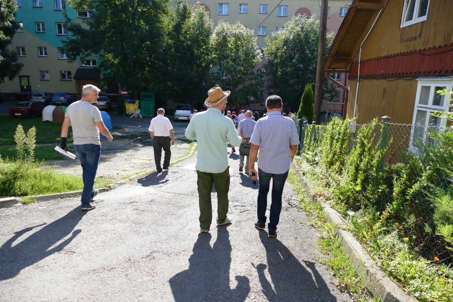 Tour po dzielnicach. Jakie inwestycje już zrealizowano, a jakie powinny zostać zrealizowane w Waszej dzielnicy? [WPISUJCIE PROPOZYCJE]
