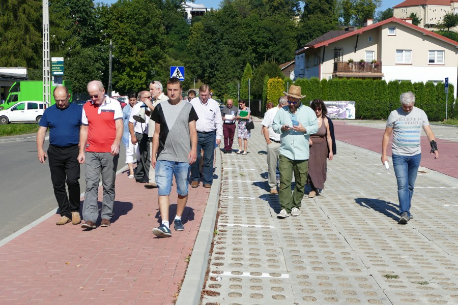 Tour po dzielnicach. Jakie inwestycje już zrealizowano, a jakie powinny zostać zrealizowane w Waszej dzielnicy? [WPISUJCIE PROPOZYCJE]