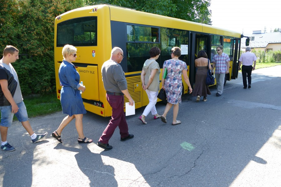 Tour po dzielnicach. Jakie inwestycje już zrealizowano, a jakie powinny zostać zrealizowane w Waszej dzielnicy? [WPISUJCIE PROPOZYCJE]