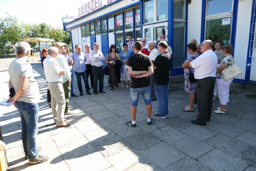 Tour po dzielnicach. Jakie inwestycje już zrealizowano, a jakie powinny zostać zrealizowane w Waszej dzielnicy? [WPISUJCIE PROPOZYCJE]