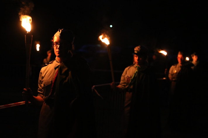 Spotkanie wielkiej karpackiej rodziny przy watrze