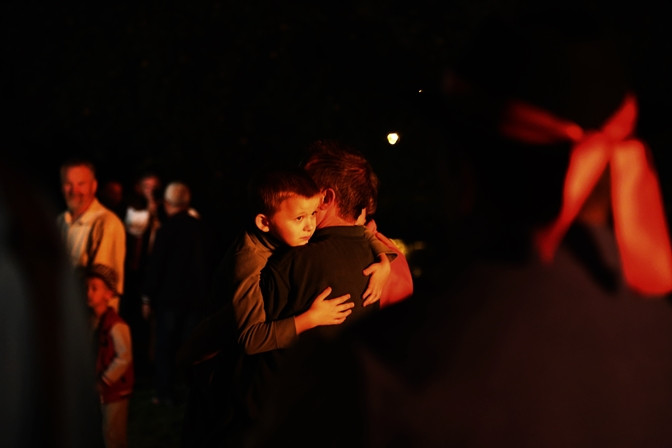 Spotkanie wielkiej karpackiej rodziny przy watrze