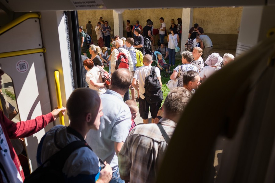 Koleją na spotkanie Warhola