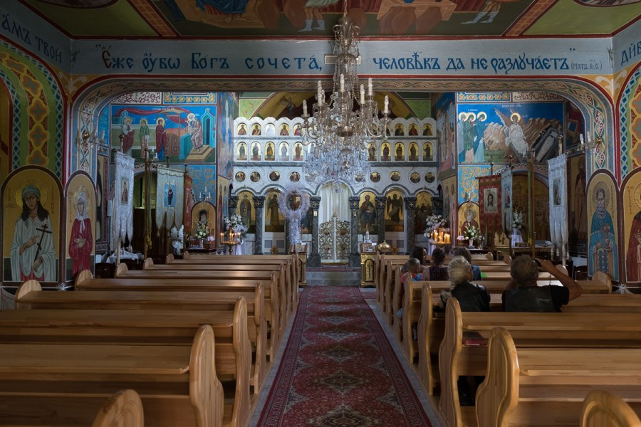 Koleją na spotkanie Warhola