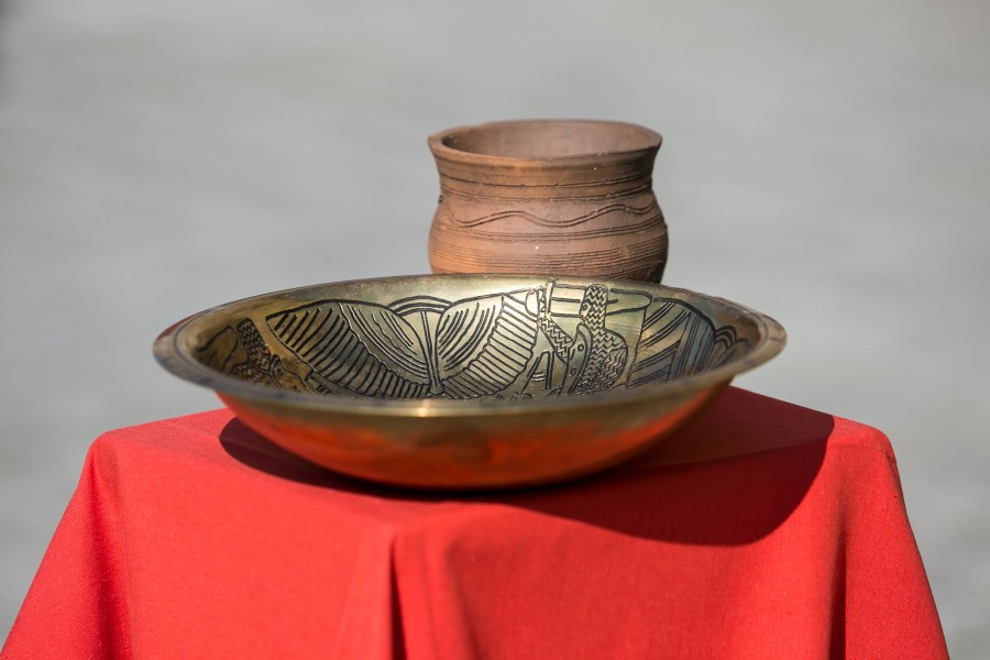 Tak wyglądał Chrzest Polski w wykonaniu sanockiej grupy rekonstrukcyjnej SCUTUM. Zobacz zdjęcia [FOTORELACJA]