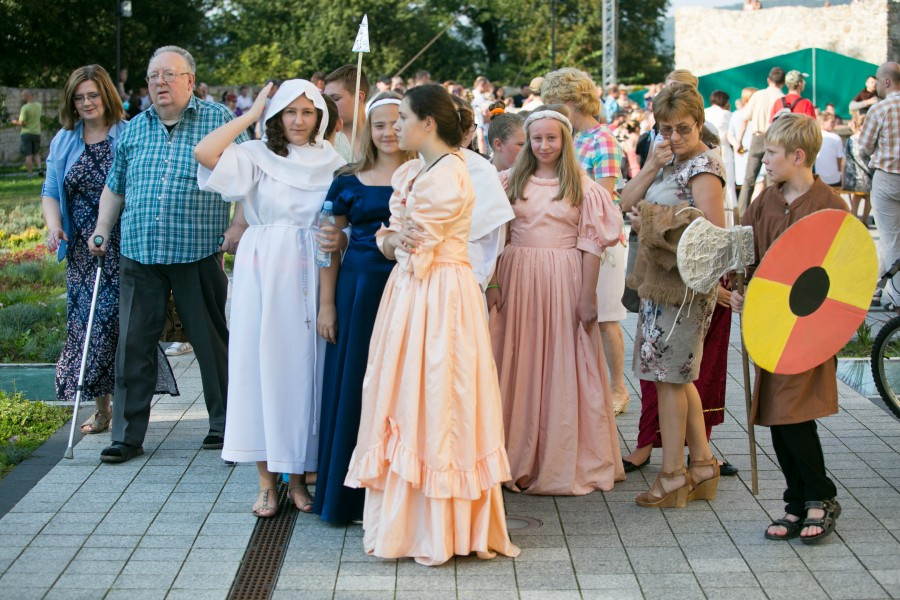 Tak wyglądał Chrzest Polski w wykonaniu sanockiej grupy rekonstrukcyjnej SCUTUM. Zobacz zdjęcia [FOTORELACJA]