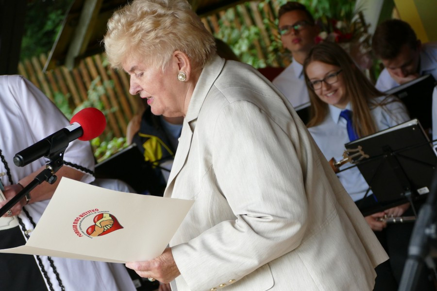 - Nie oceniamy, pomagamy. Albertynom stuknęło ćwierć wieku