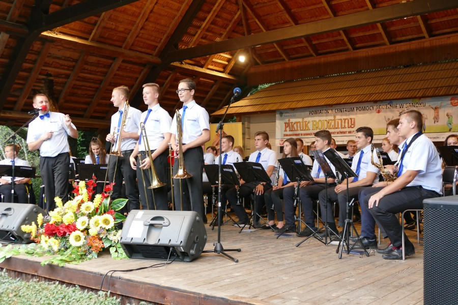 - Nie oceniamy, pomagamy. Albertynom stuknęło ćwierć wieku