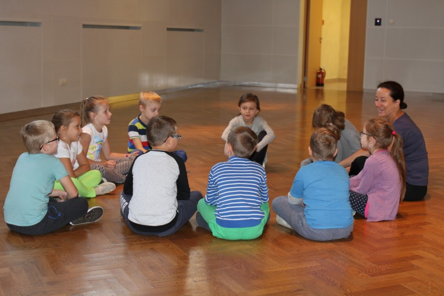 Mali uczestnicy obozu humanistyczno-artystycznego