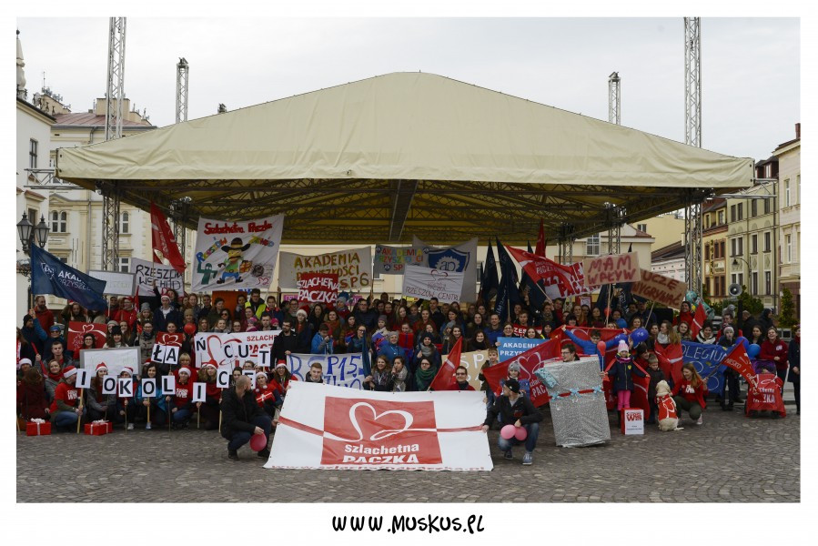 Podkarpacie gotowe do pomagania! Ruszyła SZLACHETNA PACZKA [ZDJĘCIA, WIDEO]