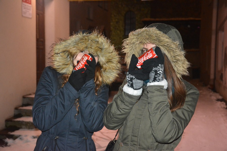 Tłumy sanoczan do świątecznej ciężarówki Coca-Coli [ZDJĘCIA, WIDEO]