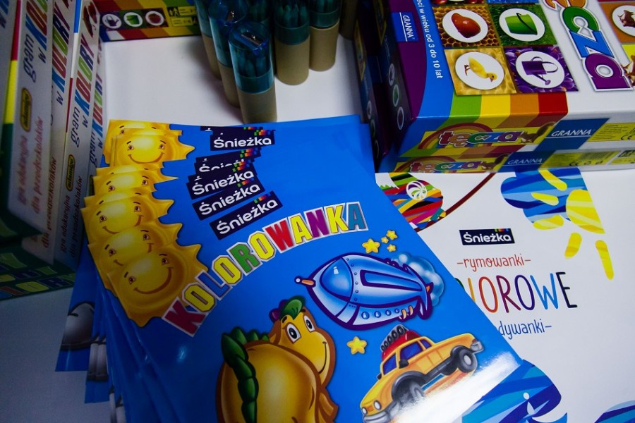 Sanocki oddział dziecięcy pokolorowany przez Śnieżkę