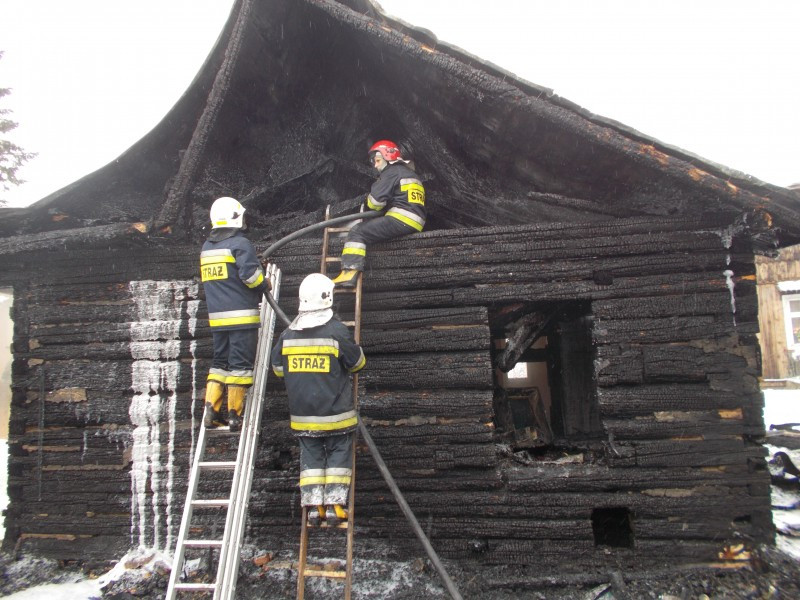 Starsze małżeństwo straciło dorobek życia w pożarze. Pilnie potrzebna pomoc