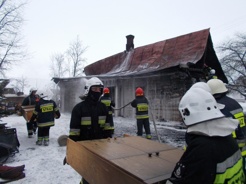 Starsze małżeństwo straciło dorobek życia w pożarze. Pilnie potrzebna pomoc