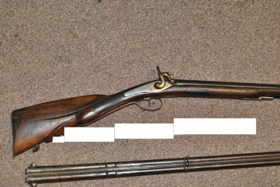 Trzymał w domu arsenał broni