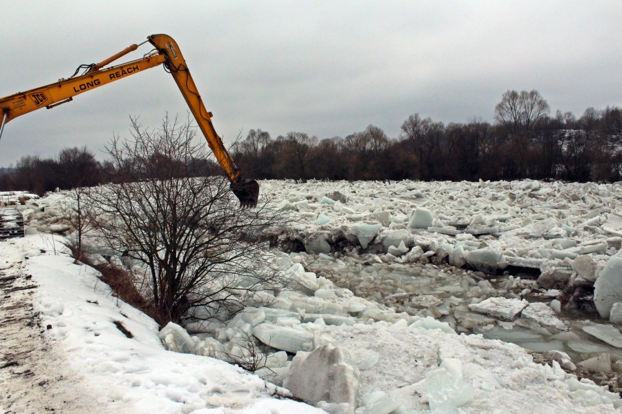 Zator na Osławie rośnie [ZOBACZ ZDJĘCIA]