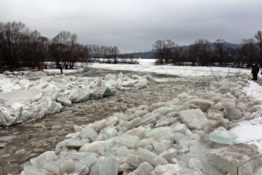 Zator na Osławie rośnie [ZOBACZ ZDJĘCIA]