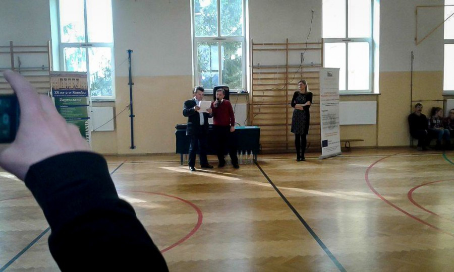 Zbudowały pojazd na wodę o smaku ogórkowo ? grejpfrutowym i wygrały