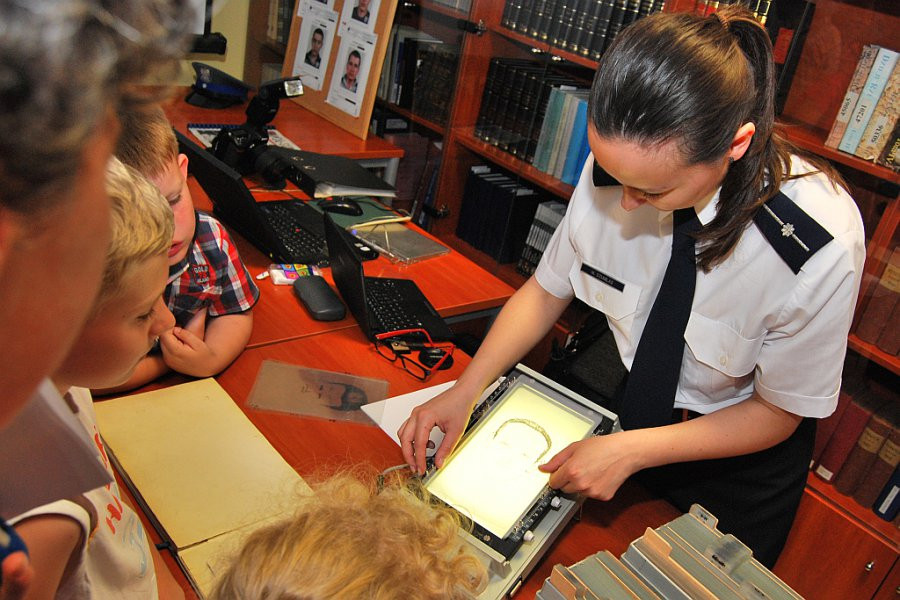 Być kobietą w policji