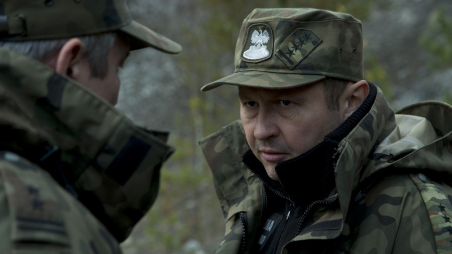 Zobacz nowe zdjęcia z planu 