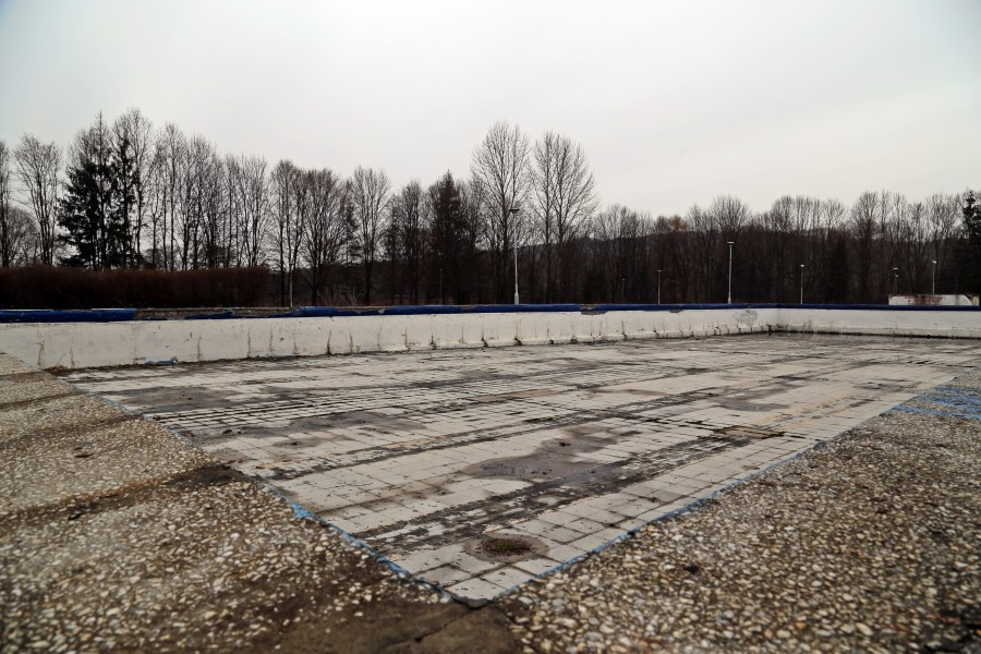 Wykonawca przejął plac budowy. Rusza budowa sanockich basenów [ZDJĘCIA]