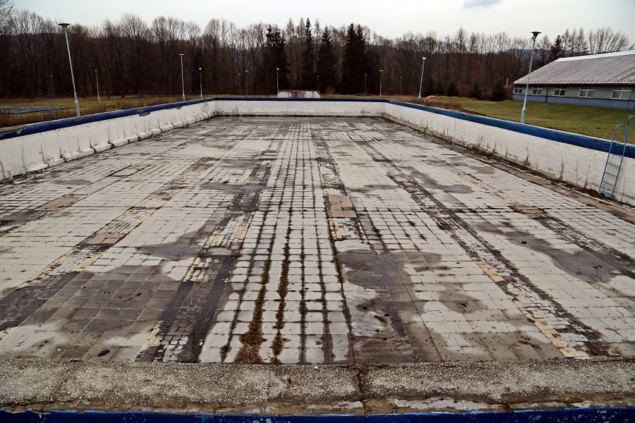 Wykonawca przejął plac budowy. Rusza budowa sanockich basenów [ZDJĘCIA]