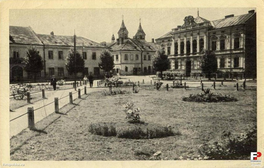 Zobacz niezwykłe zdjęcia sanockiej starówki