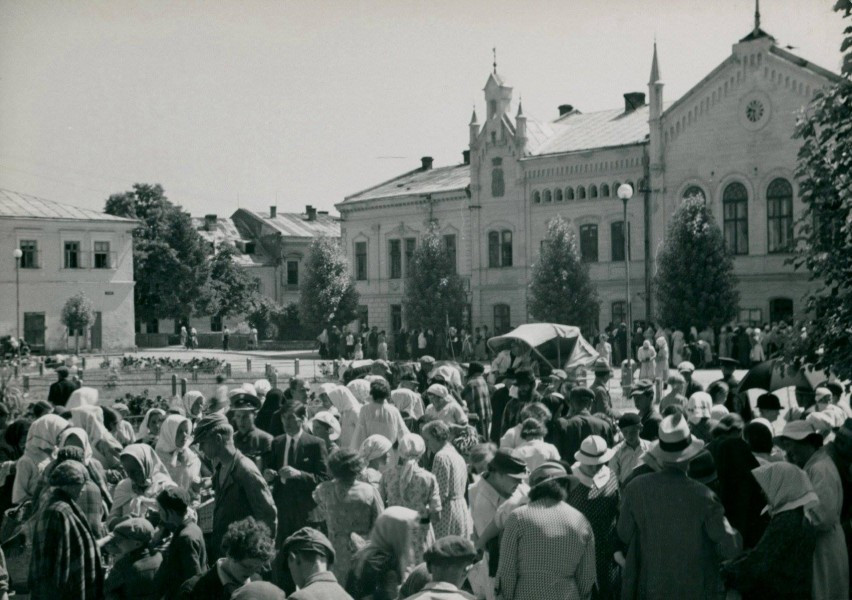 Zobacz niezwykłe zdjęcia sanockiej starówki