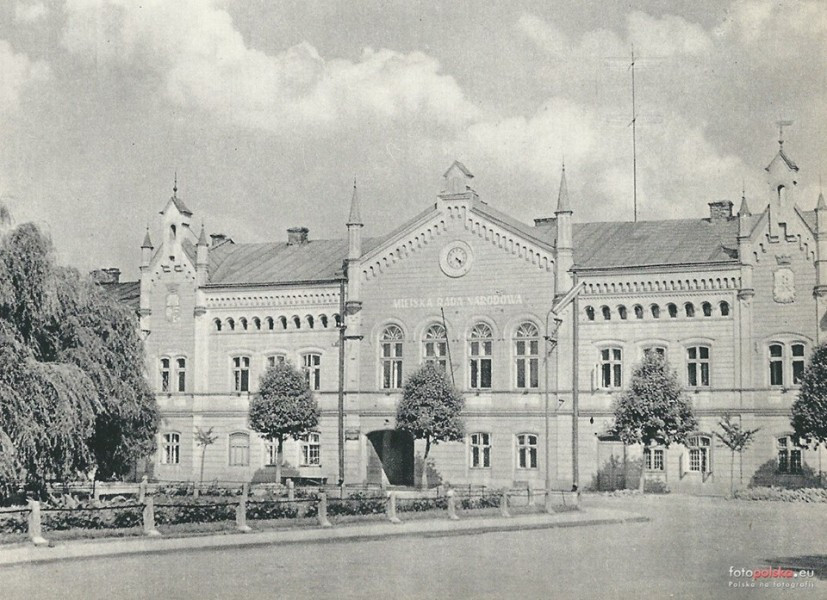 Zobacz niezwykłe zdjęcia sanockiej starówki