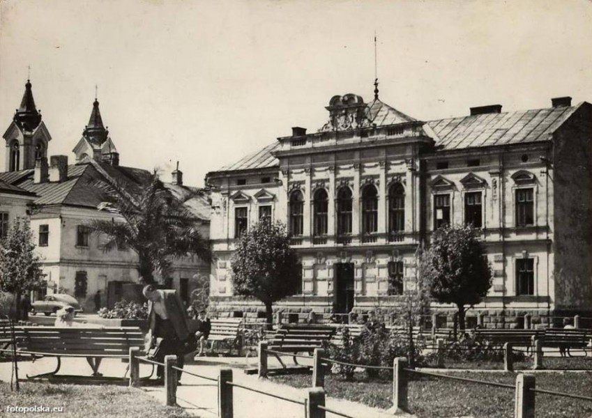 Zobacz niezwykłe zdjęcia sanockiej starówki