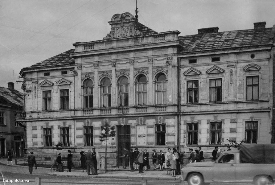 Zobacz niezwykłe zdjęcia sanockiej starówki