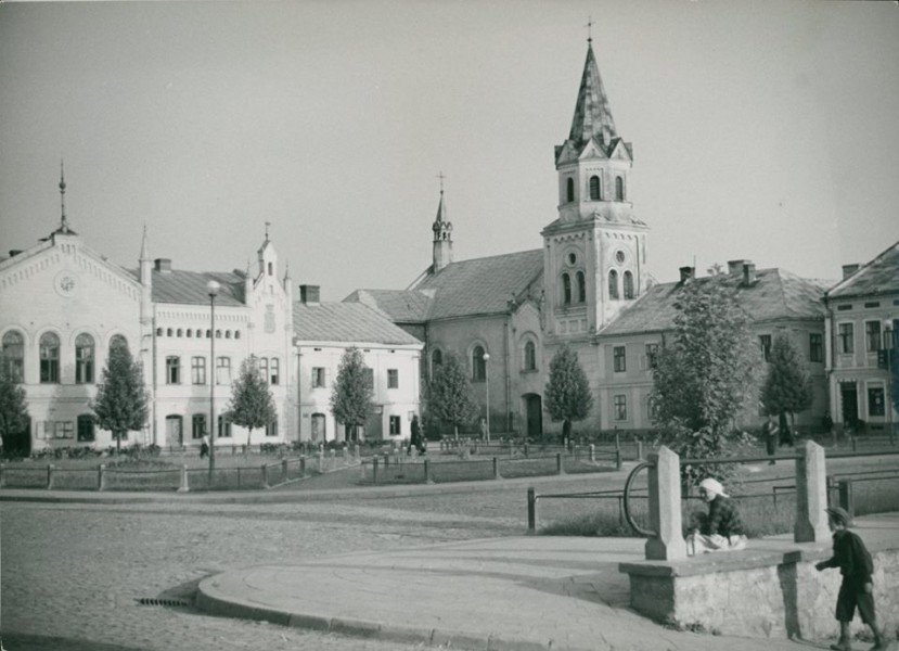 Zobacz niezwykłe zdjęcia sanockiej starówki