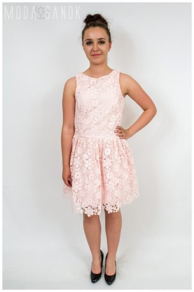 Wiosna za oknem, wiosna w szafie: Fotogaleria z pokazu nowej kolekcji w ModaSanok