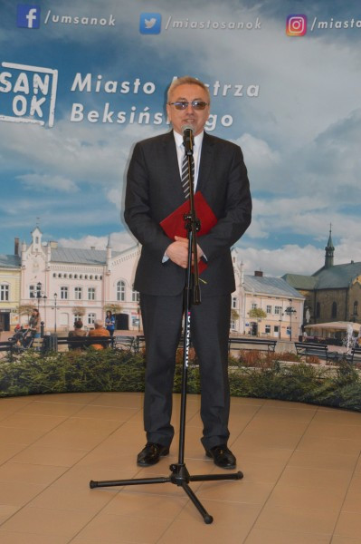 Ruszyła budowa sanockich basenów [ZDJĘCIA, WIDEO]