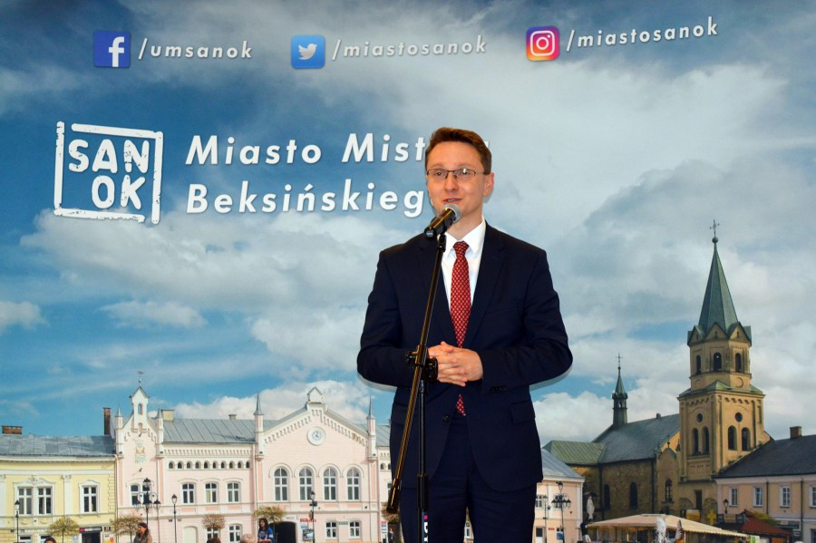 Ruszyła budowa sanockich basenów [ZDJĘCIA, WIDEO]