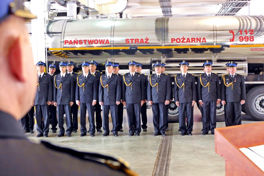 Nominacje, awanse i odznaczenia. Dzień strażaka w sanockiej komendzie [ZDJĘCIA]