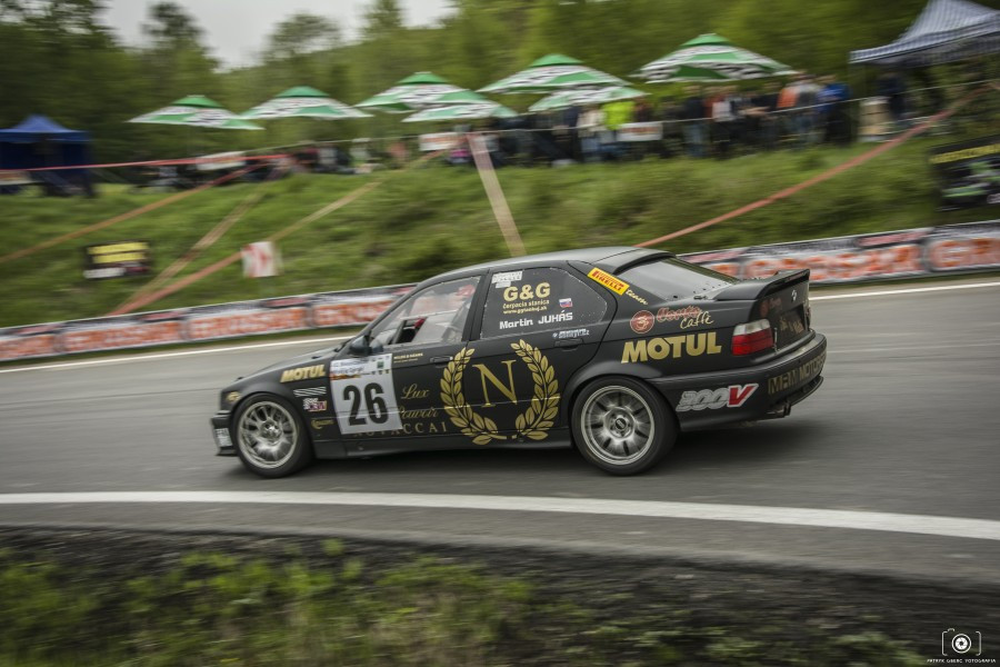 Wyścigowy weekend w Załużu [FOTORELACJA]