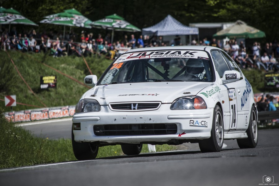 Wyścigowy weekend w Załużu [FOTORELACJA]