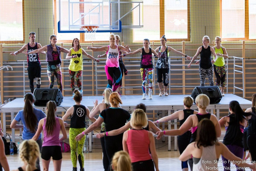 Zumba porwała do tańca [ZDJĘCIA]