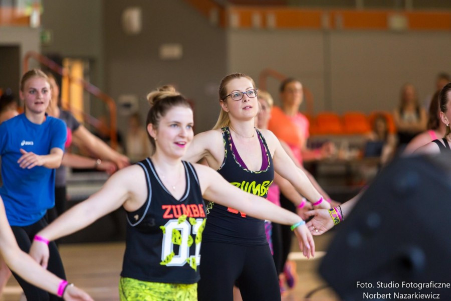 Zumba porwała do tańca [ZDJĘCIA]