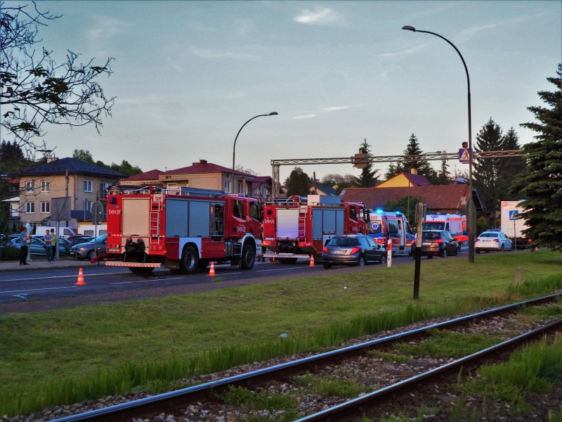 Wypadek na pasach. Ranna kobieta zmarła w szpitalu [ZDJĘCIA, AKTUALIZACJA]