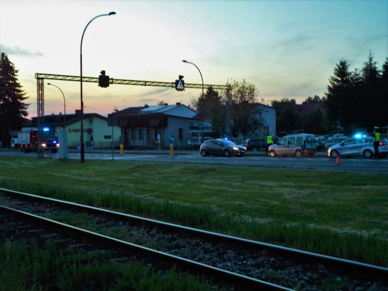 Wypadek na pasach. Ranna kobieta zmarła w szpitalu [ZDJĘCIA, AKTUALIZACJA]