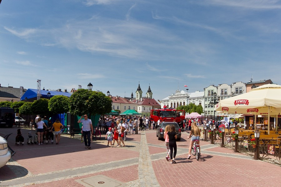 Moc atrakcji podczas Dnia Dziecka na sanockim rynku [FOTORELACJA]