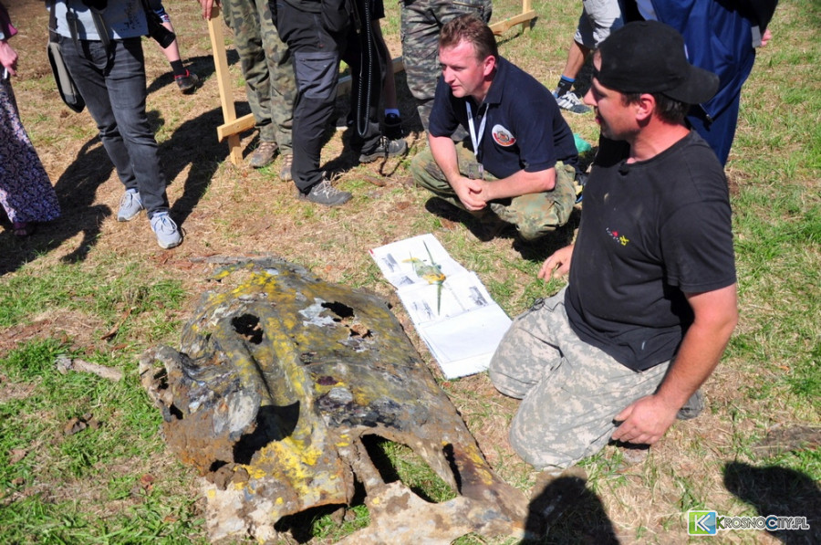 Messerschmitt rozbił się pod Krosnem. Jakie tajemnice skrywa ziemia? [ZDJĘCIA]
