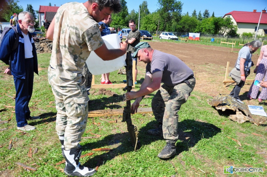 Messerschmitt rozbił się pod Krosnem. Jakie tajemnice skrywa ziemia? [ZDJĘCIA]