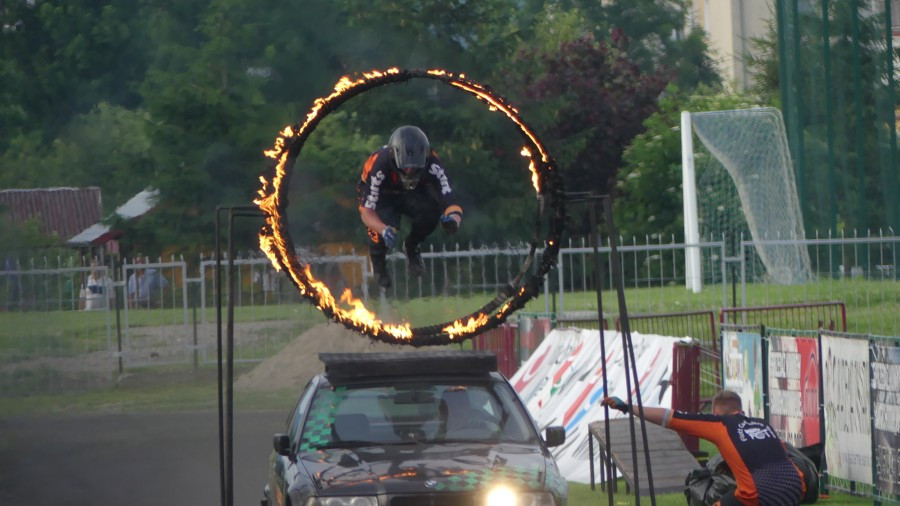 Kaskaderskie show w Sanoku [FOTORELACJA]
