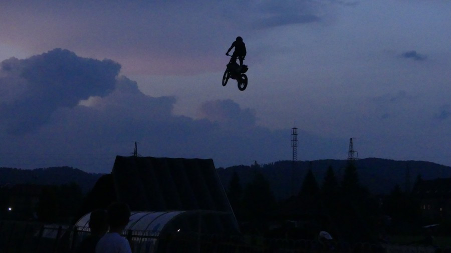 Kaskaderskie show w Sanoku [FOTORELACJA]