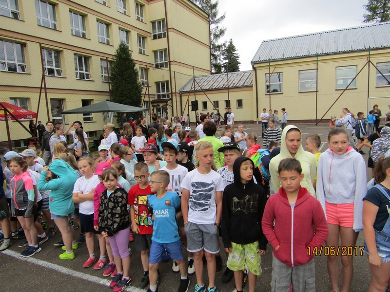Piknik sportowo-rekreacyjny w SP2 [ZDJĘCIA]