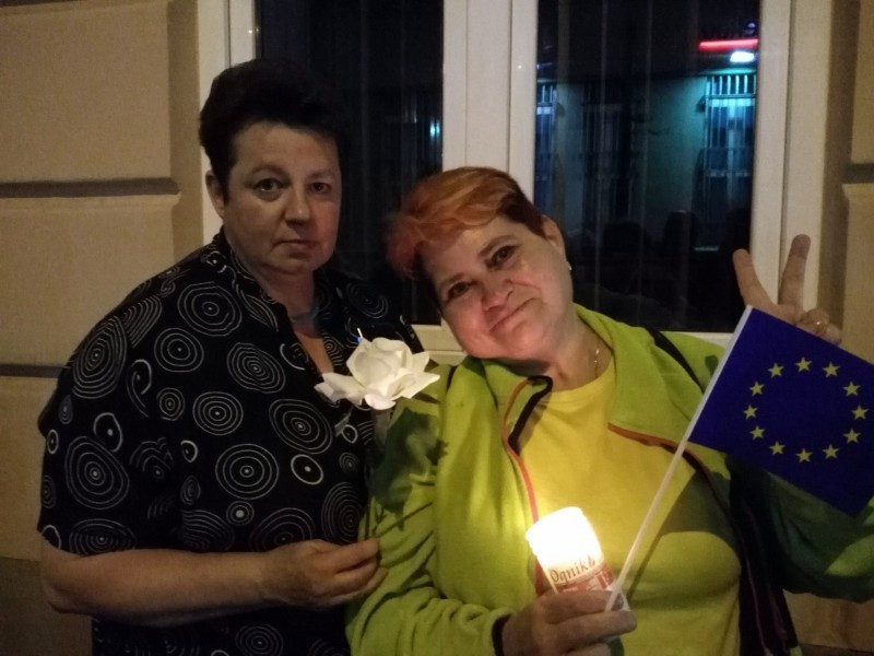 Tłum w obronie sądów w Sanoku [ZDJĘCIA]